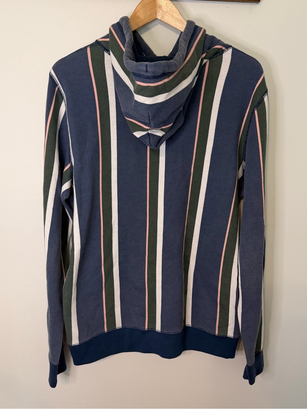 Abercrombie & Fitch Men’s Large Soft A&F Fleece Striped Pullover Hoodie - Picture 3 of 5